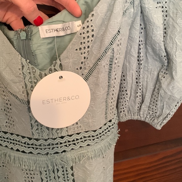 NWT. Sage green mini dress, puff sleeves. Flirty, boho, sundress, vacation - Picture 3 of 4